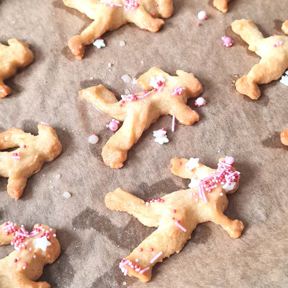 "Sprint &amp; Snack" cookie cutters